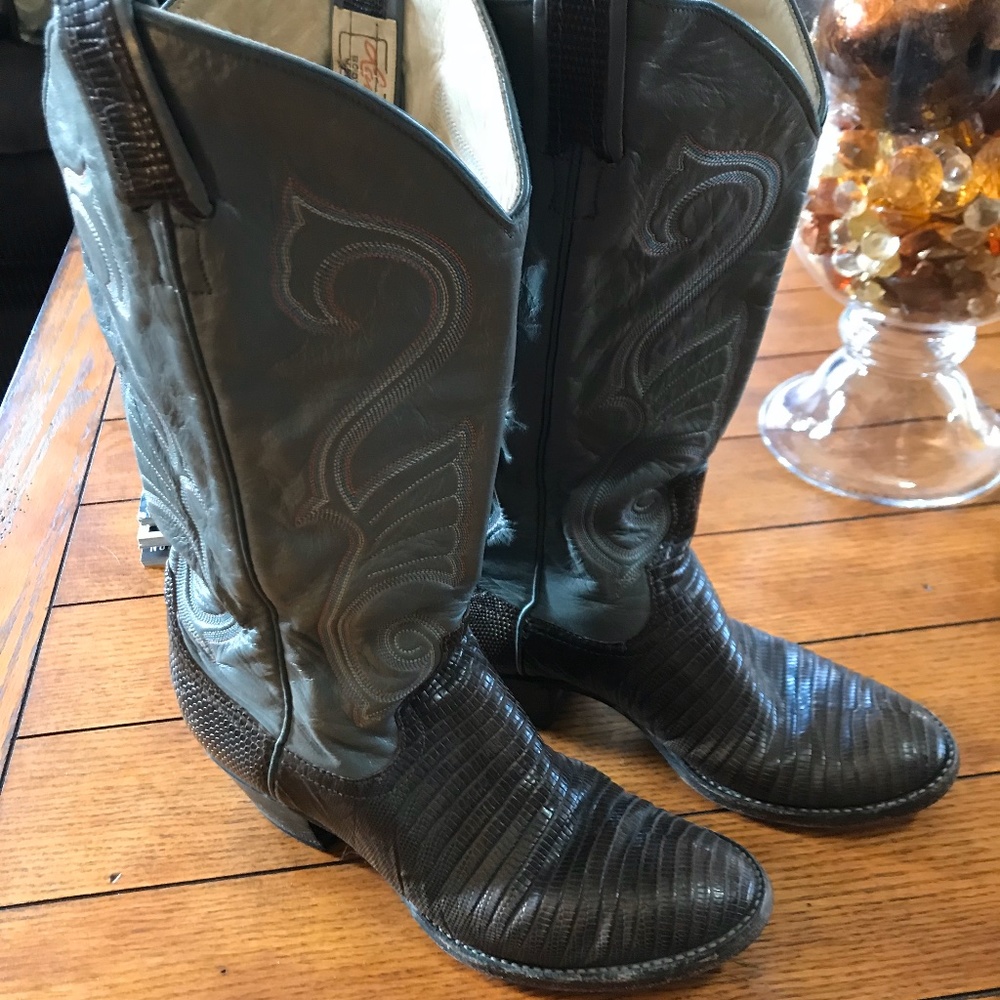 Womens cowboy boots